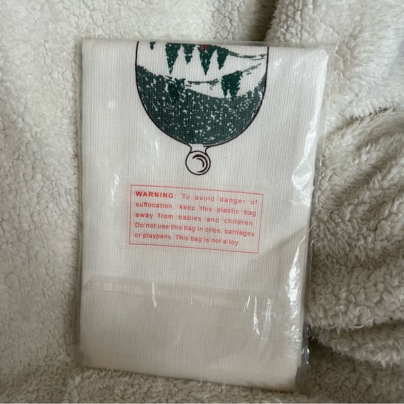 Creative Co-op “Dashing Through The Snow” Tea Towel *NEW* - Picture 2 of 2